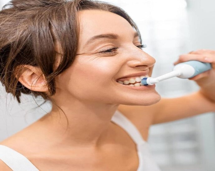 Battery-operated toothbrushe